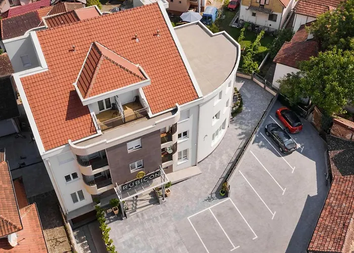 Rubicon Garni Отель Крагуевац