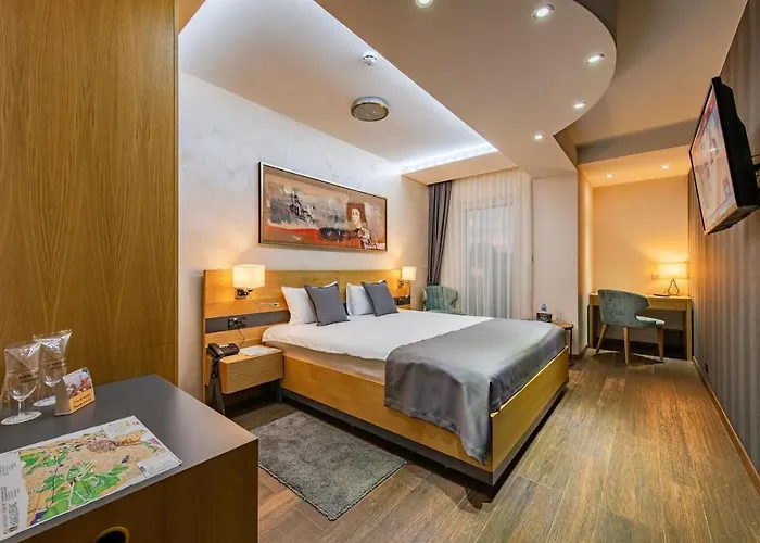 Отель Rubicon Garni