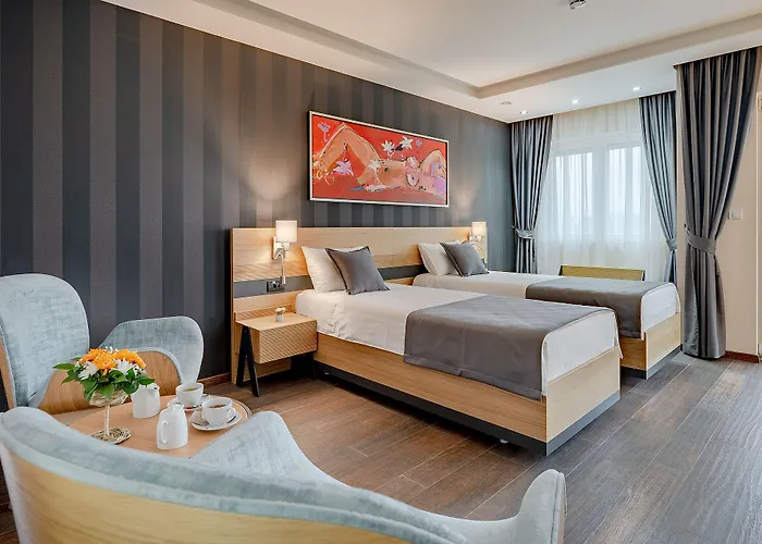 Отель Rubicon Garni 4*