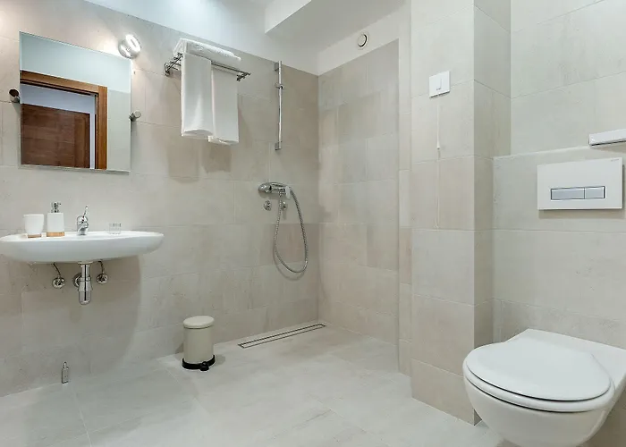 Отель Rubicon Garni Крагуевац